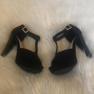 Top Moda black heels. 👠